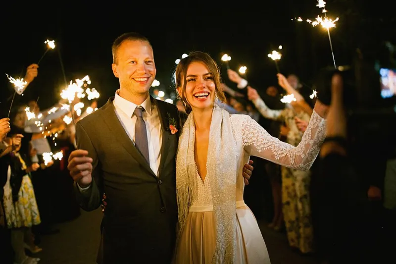 After the Last Dance: A Practical Guide to Managing Your Wedding's Final Hours and the Day That Follows